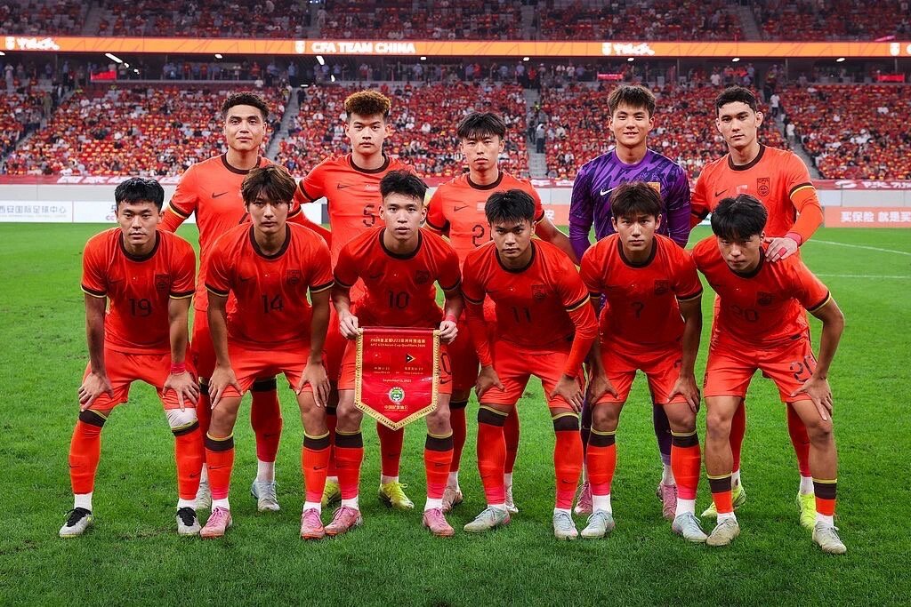 曼城力挽狂,德布劳内与,多库双响破,皇冠体育,皇冠娱乐,皇冠体育平台,体育投注,体育赛事投注,皇冠官网